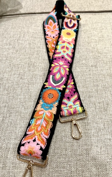 Guitar Straps Crossbody Bag Strap NWOT Embroidered - Picture 1 of 11
